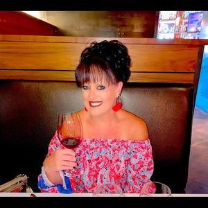 Meet your Posher, Miltie